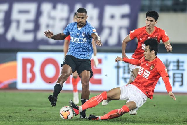 组图：世界杯-阿根廷3-2埃及 恩佐头球破门绝杀